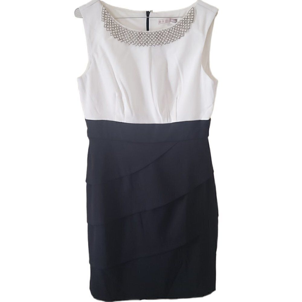 Signature Sabrina Sleeveless Black & White Dress With Decorative Faux Pearl's